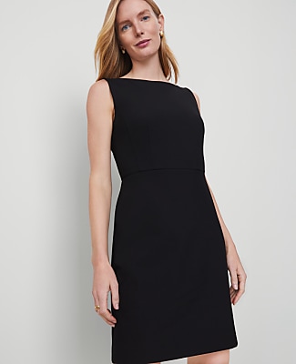 The Petite Boatneck Dress in Seasonless Stretch