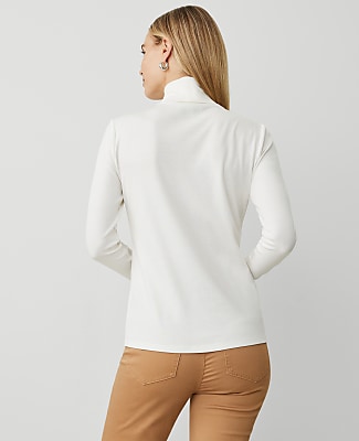 Weekend Turtleneck Top