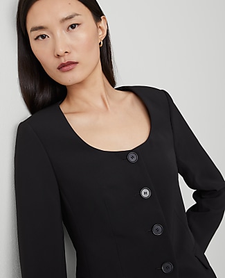 The Fitted Scoop Neck Jacket in Fluid Crepe