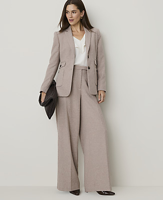 The Double Pocket Greenwich Blazer