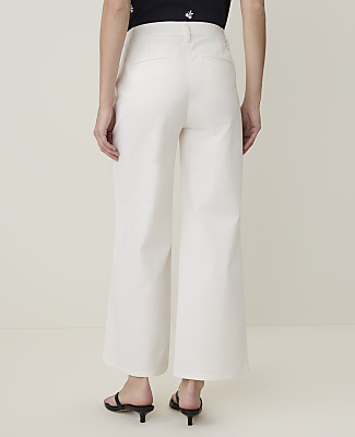 Petite Weekend Straight Ankle Pant