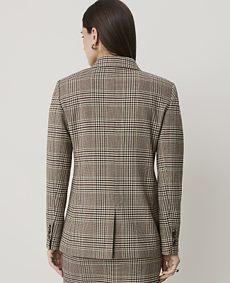 The Petite Greenwich Blazer in Plaid