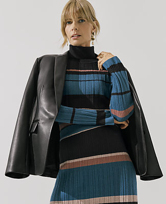 Colorblock Ribbed Turtleneck Sweater