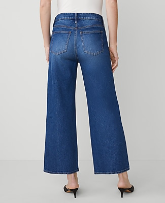 The Wide-Leg Crop Jean