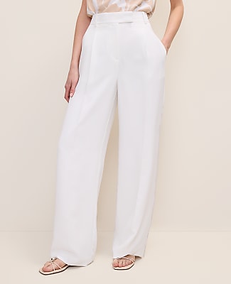 The Petite Pleated Straight Pant