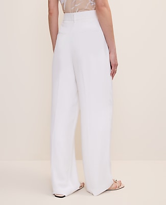 The Petite Pleated Straight Pant