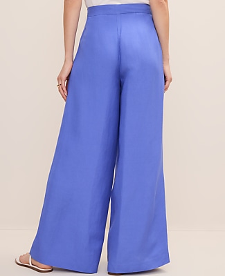 The Statement Palazzo Pant in Linen Blend