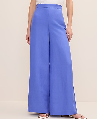 The Petite Statement Palazzo Pant in Linen Blend