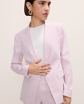 The Petite Single Button Blazer in Seersucker