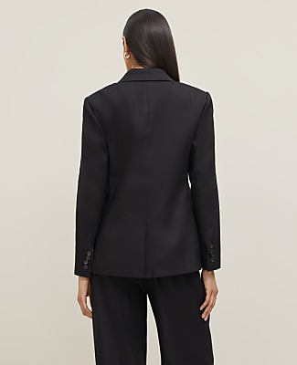 The Petite Notched Two Button Fitted Blazer in Linen Blend