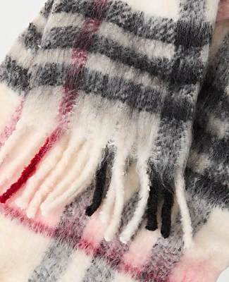 Weekend Collection Plaid Fringe Scarf