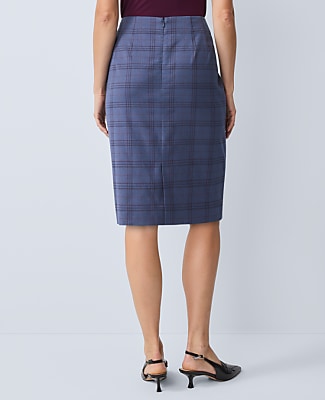 The Petite Pencil Skirt in Plaid