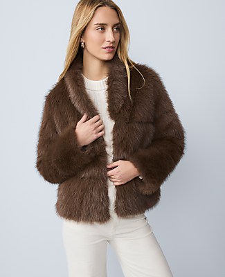 Petite Weekend Faux Fur Short Jacket