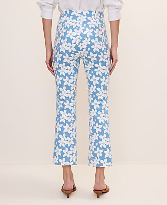 The Flare Ankle Pant in Floral Print — Curvy Fit