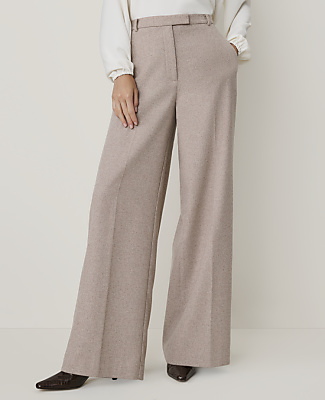 The Petite Wide-Leg Pant