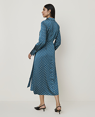 Collared Wrap Midi Dress
