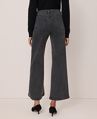 The Wide-Leg Crop Jean