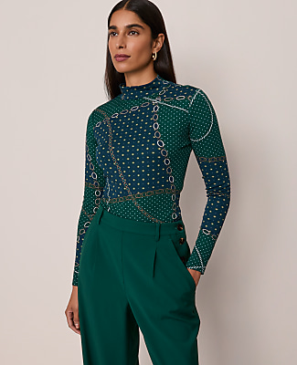 Chain Link Mock Neck Top