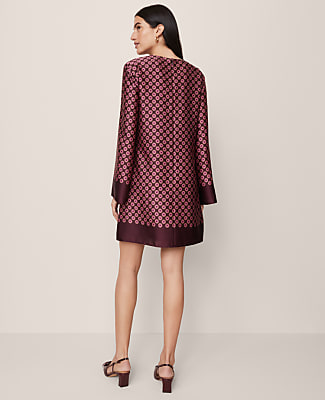 Petite Geo Satin Shift Dress