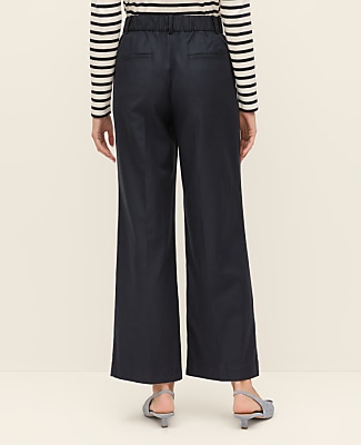 The Relaxed Wide-Leg Ankle Pant