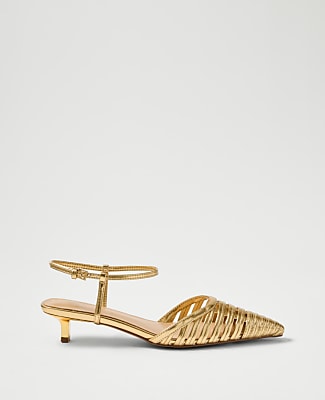 Kitten Heel Pump