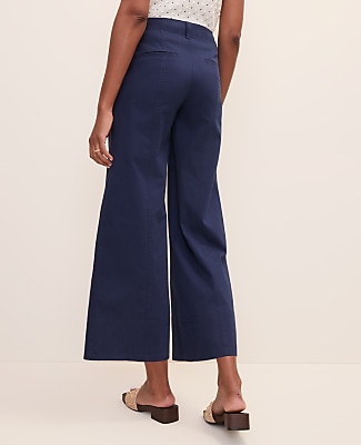 Petite Weekend Wide-Leg Ankle Pant