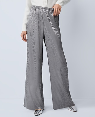 The Easy Wide-Leg Pant