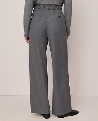 Weekend Wide-Leg Jogger Pant