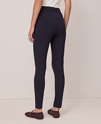 Weekend Classic Easy Fit Legging