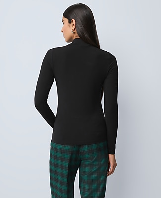 Long Sleeve Mock Neck Top