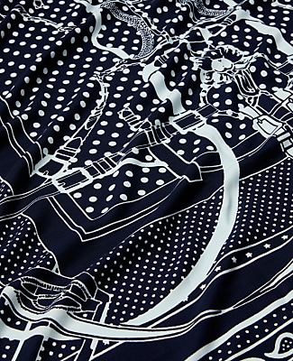 Chain Link Print Square Scarf