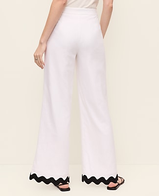 The Petite Wide-Leg Pant in Linen Blend