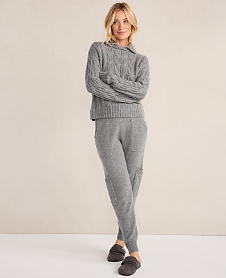 CASHMERE CABLE COLLARED PO