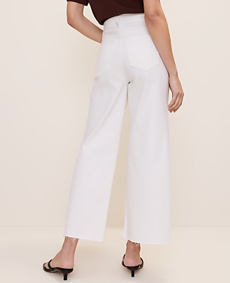 The Wide-Leg Crop Jean