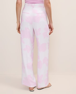 The Petite Pleated Floral Pant