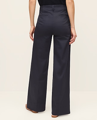 The Petite Modern Wide-Leg Pant