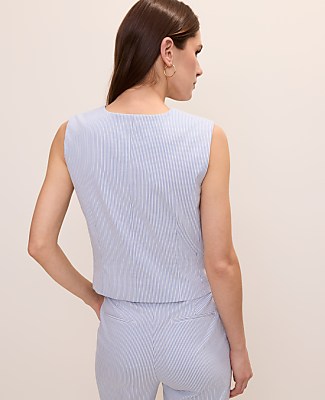 The Petite Tailored Vest in Seersucker