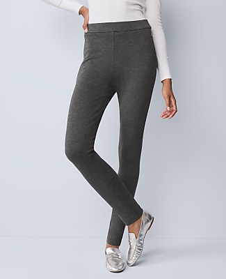 Petite Weekend Classic Easy Fit Legging
