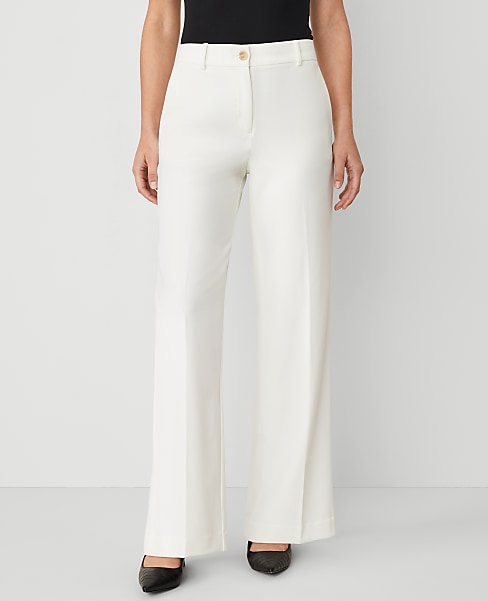 The Petite Wide-Leg Pant — Curvy Fit