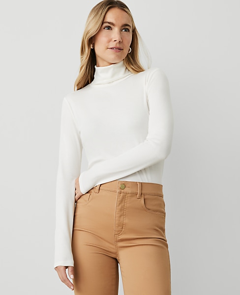 Weekend Turtleneck Top