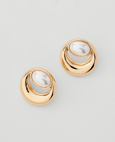 Pearl Loop Stud Earrings