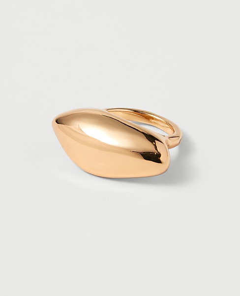 Oval Ring