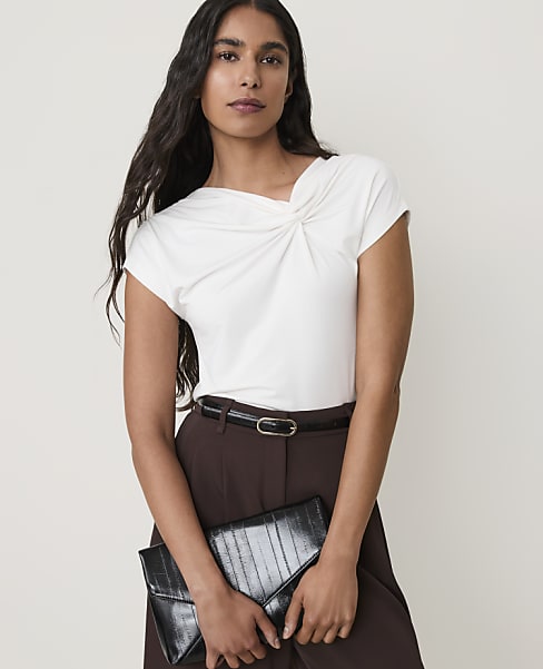 Twist Front Top