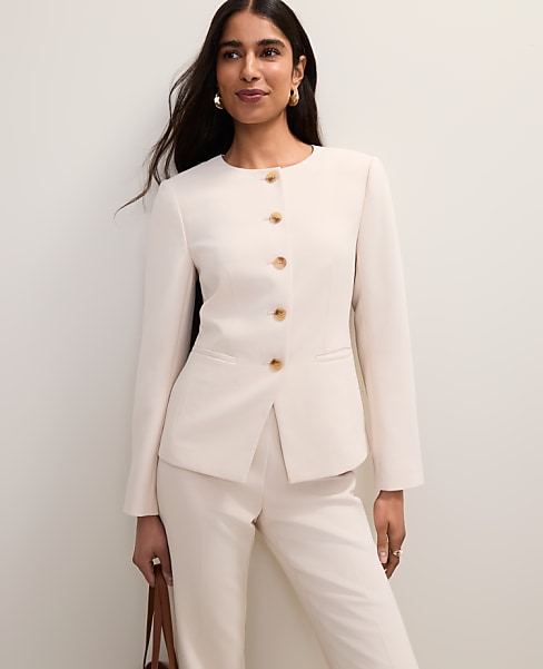 Petite Split Hem Jacket in Fluid Crepe