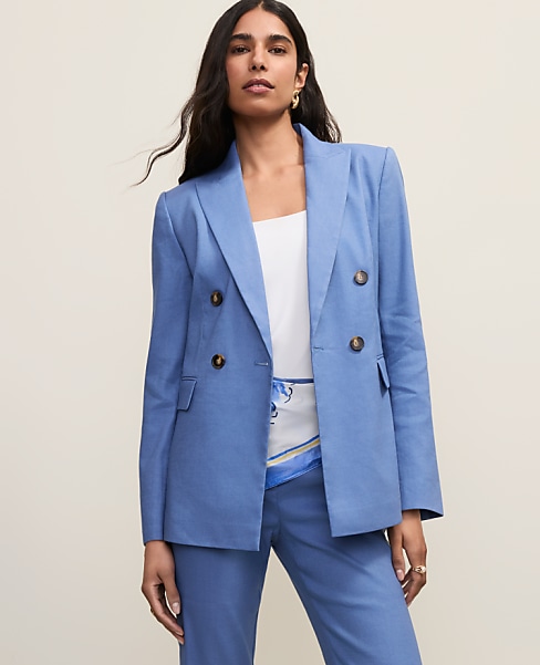The Petite Tailored Blazer in Linen Blend
