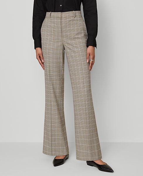 The Petite Flare Trouser in Plaid - Curvy Fit