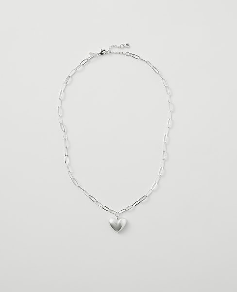 Metal Heart Pendant Necklace