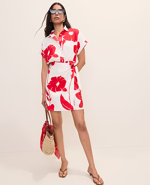 Petite Floral Collared Shift Dress in Linen Blend