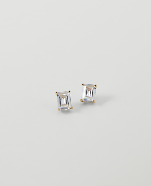 Emerald Stud Earrings
