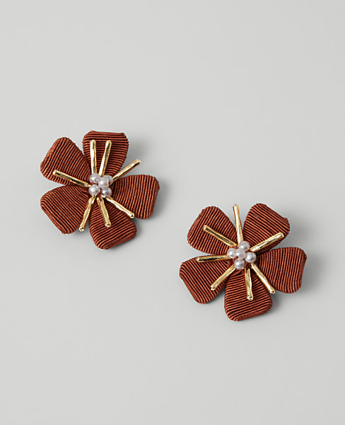 Threaded Flower Stud Earrings